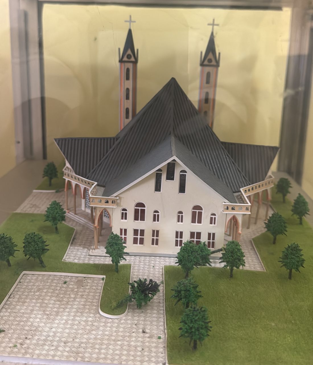 whatsapp-image-2025-09-03-at-18.36.57