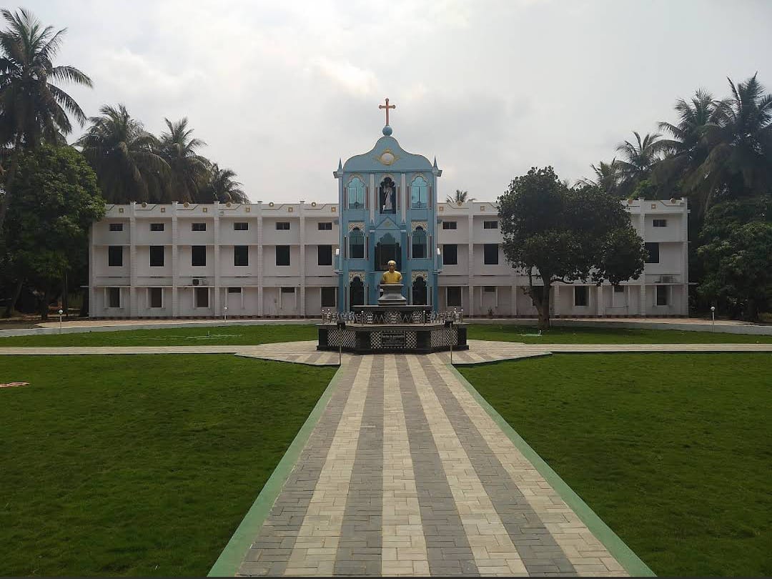 whatsapp-image-2025-09-26-at-10.03.18