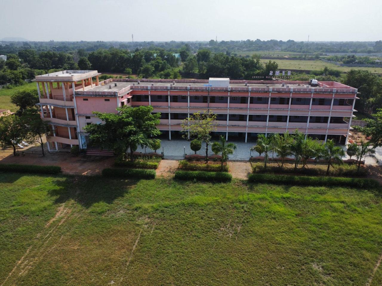 whatsapp-image-2025-09-26-at-21.57.30