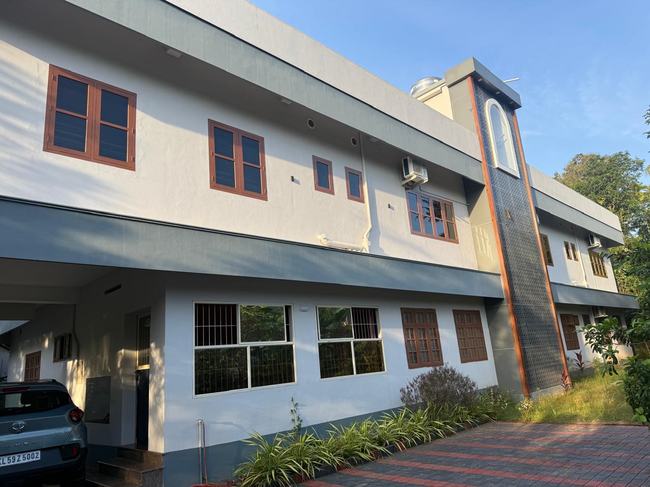 whatsapp-image-2025-09-26-at-22.02.39